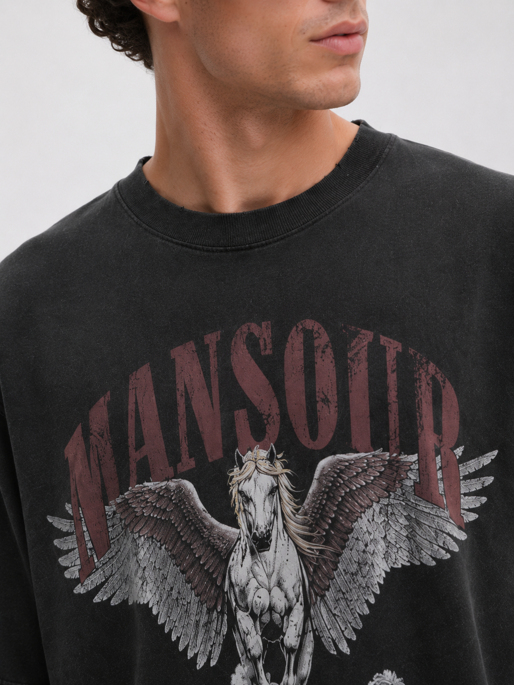 Cloud Runner T-shirt Vintage Black detail front chest