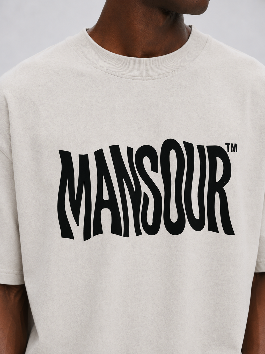 Distorted_logo_T-shirt_Faded_White detail