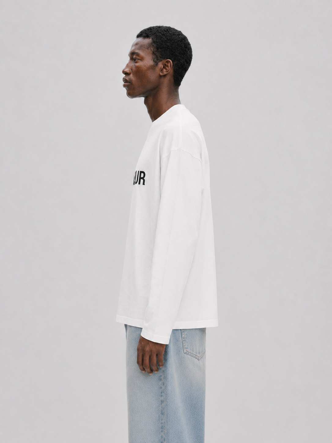 Monogram Longsleeve Cannoli Cream side