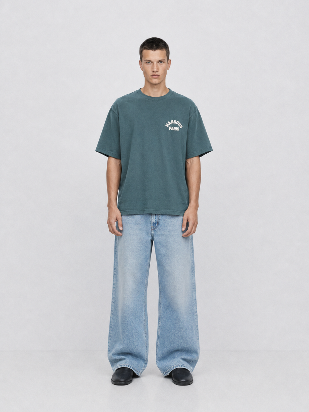 Paris College T-shirt Vintage Green full body