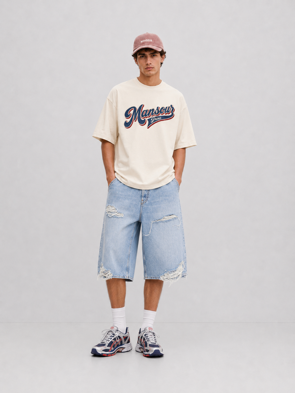 Retro Logo t-shirt full body