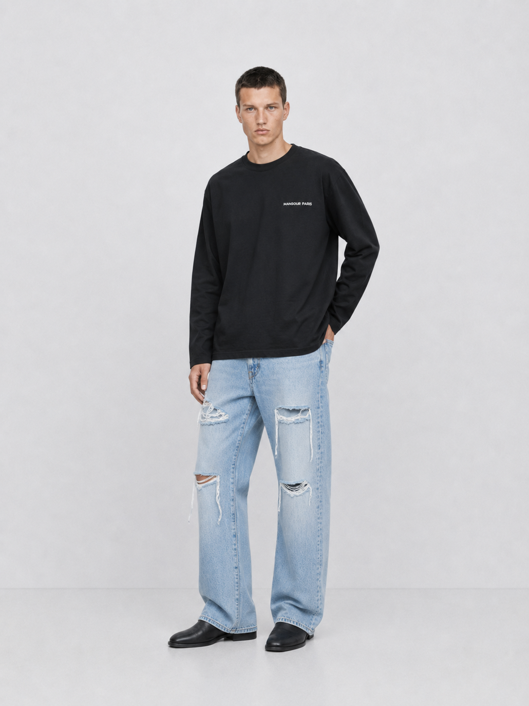 Script Embroidery Longsleeve Black 3