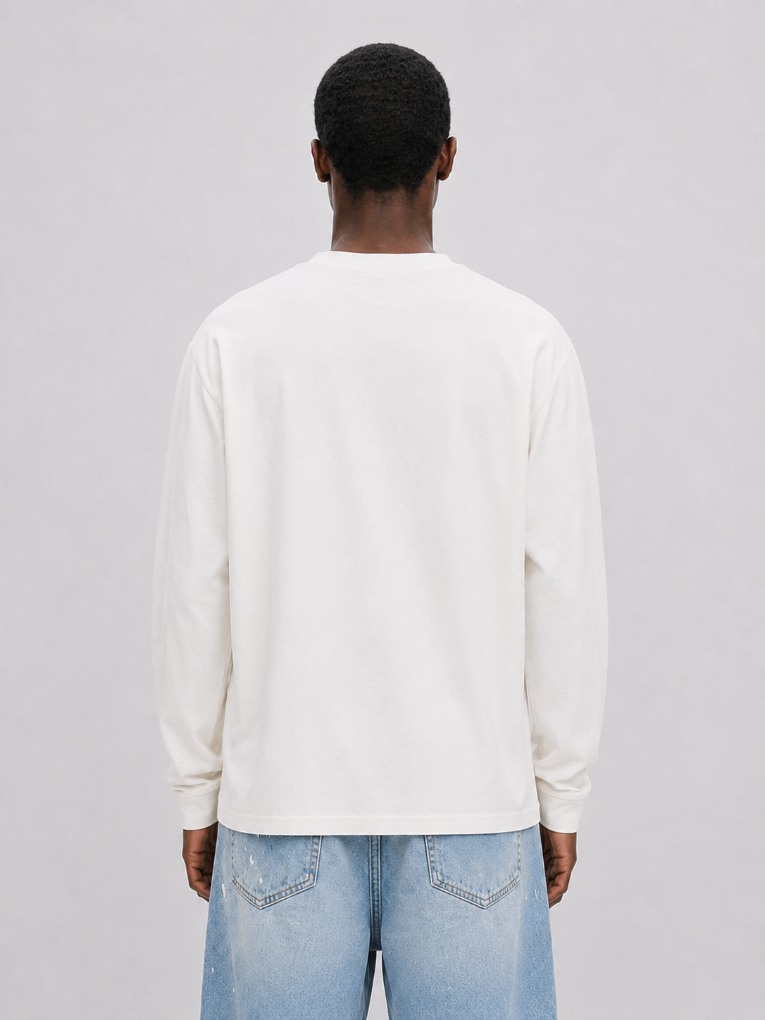 Script Embroidery Longsleeve Off-White back