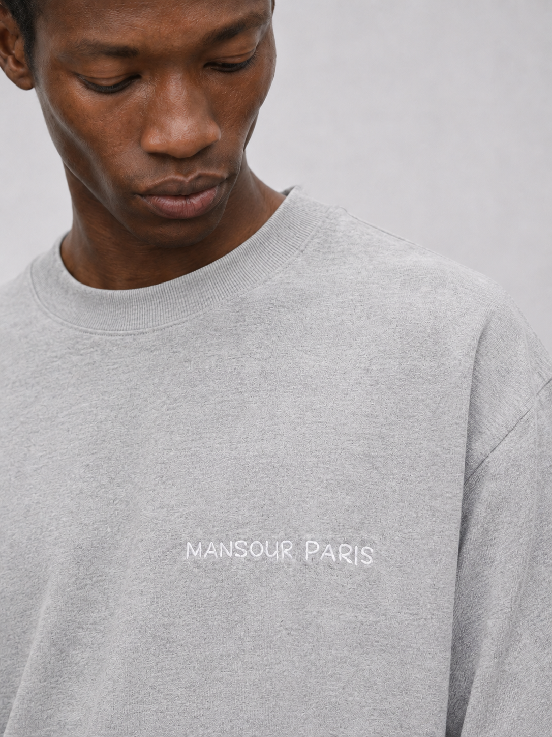 Script Embroidery T-shirt Heather Grey detail
