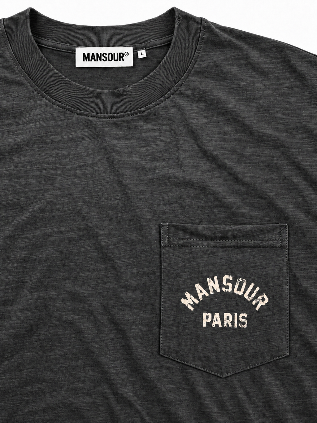 Pocket Longsleeve Sprayed Black von Art. Department, Detail der Brusttasche