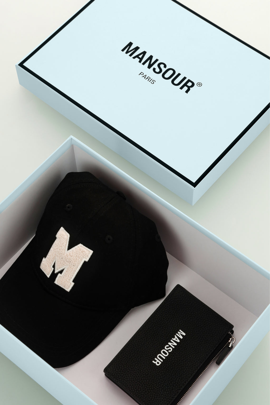 M Cap and Cash Coin Holder